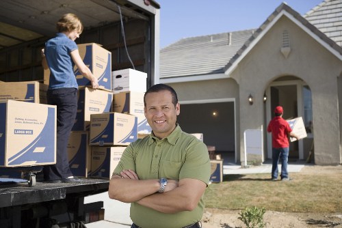 Removal truck hire service for Mayfair residential and commercial moves